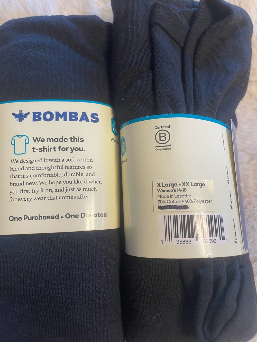 5 Bombas Black Short Sleeve Women’s Tee - Solid Black